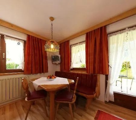 哈斯度假公寓 * 毛拉赫